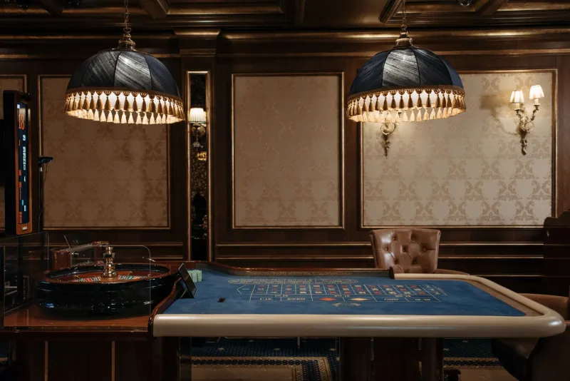 Scent, Color, and Comfort: How 'Cozy' Casino Environments Are Quietly Picking Your Pocket
